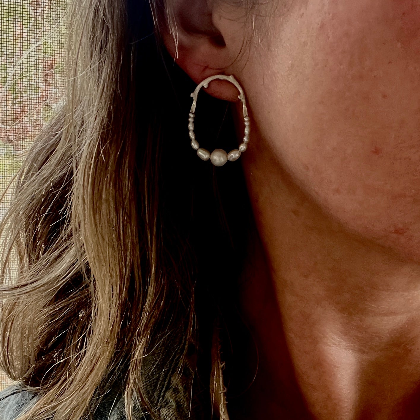 Small Grey Pearl Maxima Earrings
